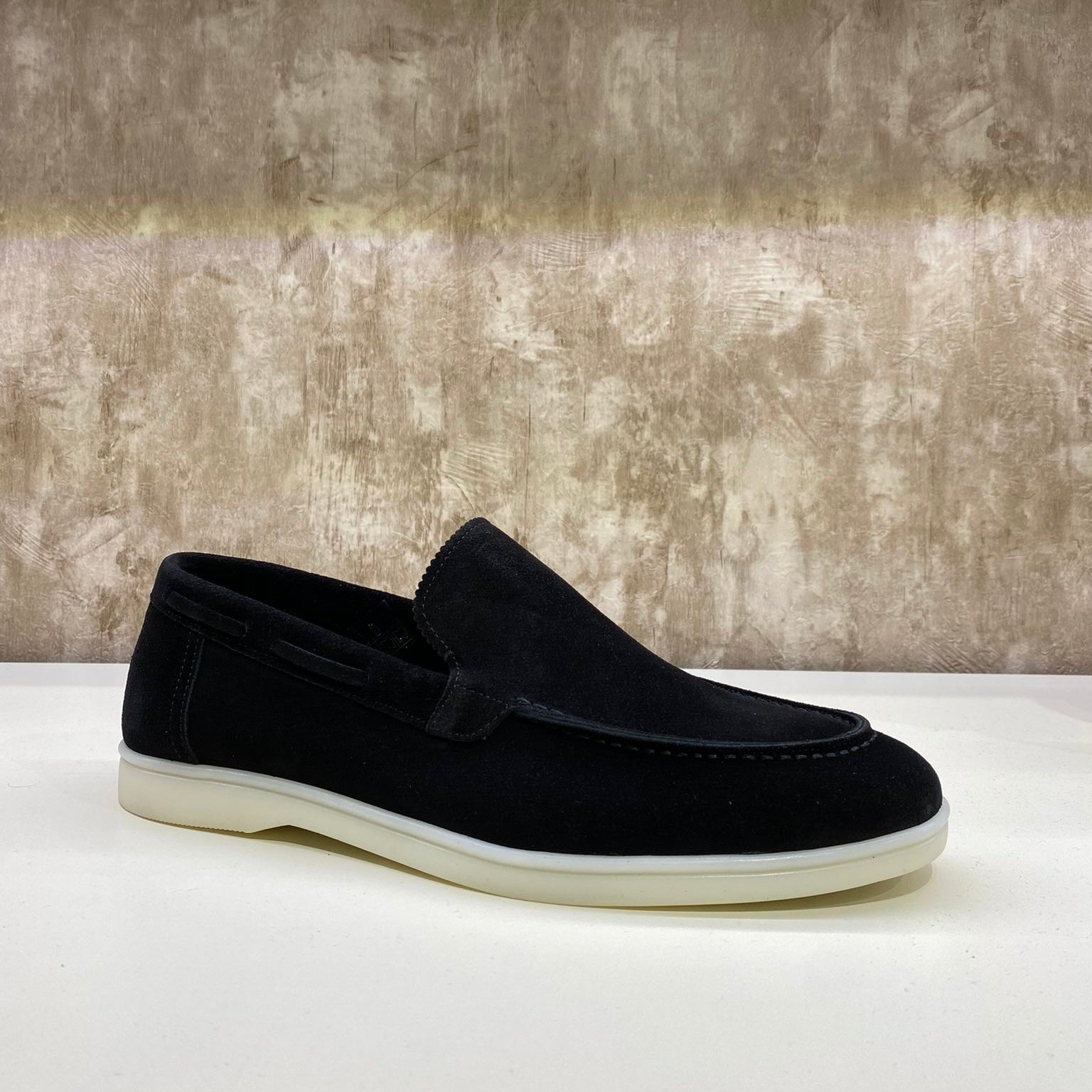 SLIP - ON YACTH LOAFERS - BEIGE - Magnoir | Premium Men's Fashion